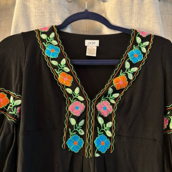 Cache Black Embroidered Boho /Spanish Style Dress 3/4 sleeves. Women’s Size XS. - Picture 2 of 5